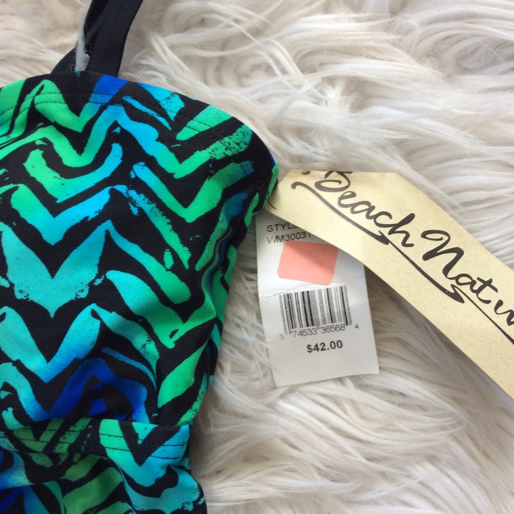 NWT Beach Native Adjustable Ruched Tankini Top - Picture 3 of 6